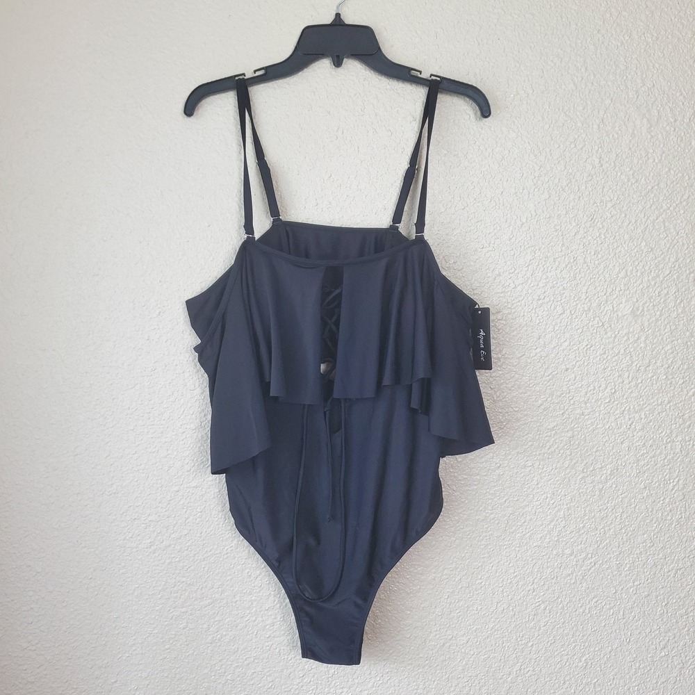 NWT Aqua Eve women's full swimsuit size 18w black with ruffled shoulders and rem